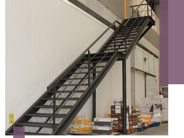 Лестницы для производства в Барабинске — изготовление и монтаж