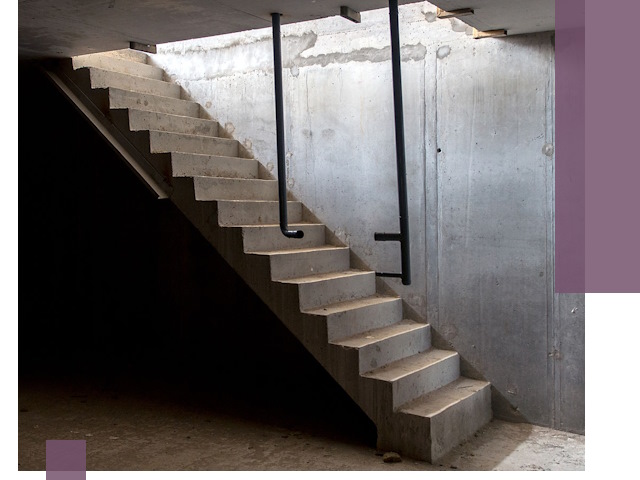 Изготовление и монтаж лестниц в подвале в Барабинске