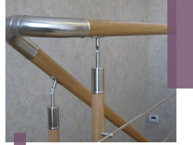 Комбинированные перила на заказ в Барабинске — монтаж и производство