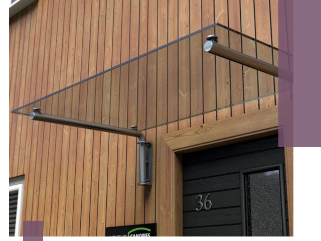 Стеклянные козырьки на входы и фасады в Барабинске