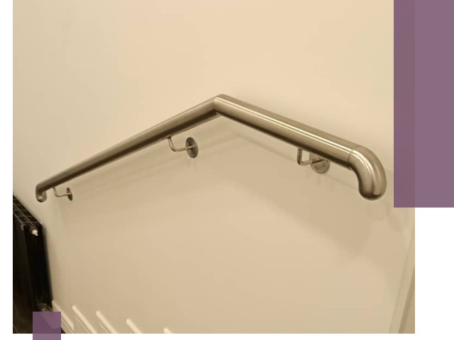 Изготовление пристенных поручней в Барабинске под ключ за сроки